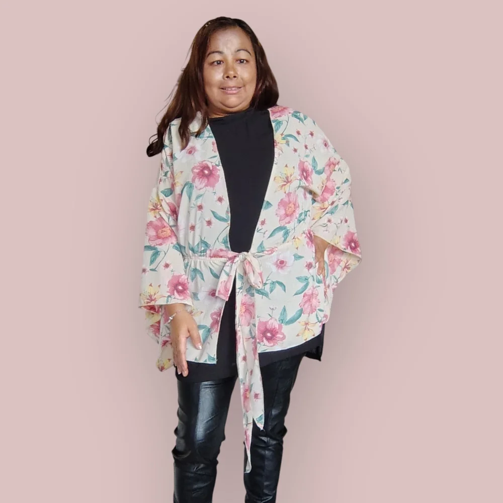 REVAMPED Women's Medium Floral Open-Front Kimono Cardigan - Picture 15 of 16